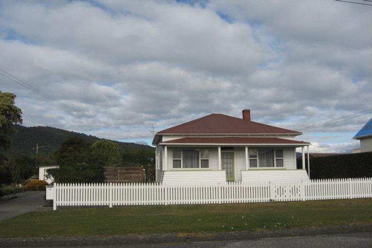Photo of property in 75 Packers Quay, Blaketown, Greymouth, 7805