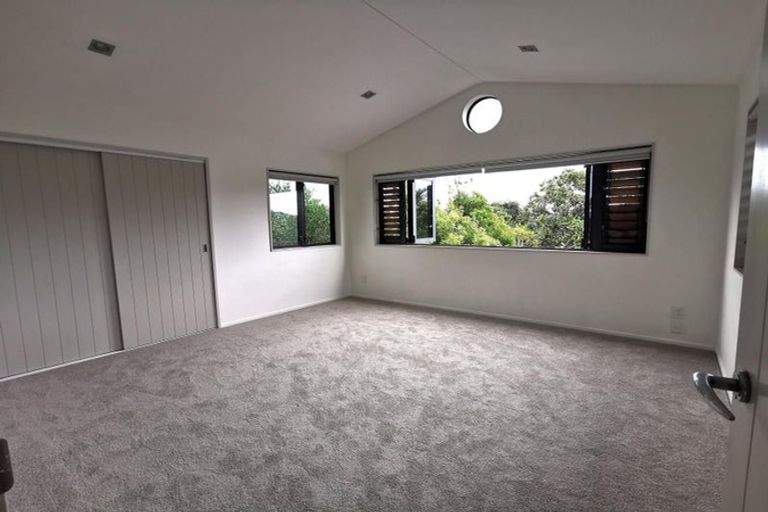 Photo of property in 68 Rame Road, Greenhithe, Auckland, 0632