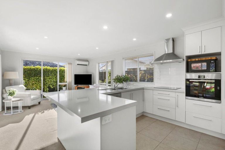 Photo of property in 10b Moore Street, Leamington, Cambridge, 3432