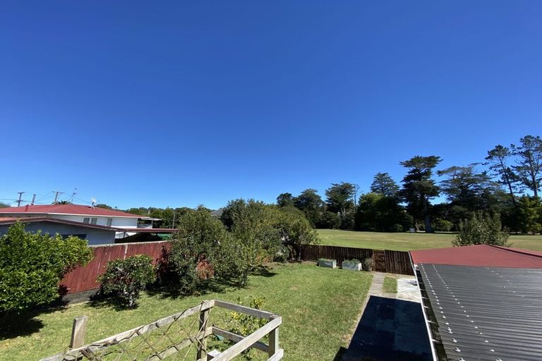 Photo of property in 61 Wilsher Crescent, Henderson, Auckland, 0612