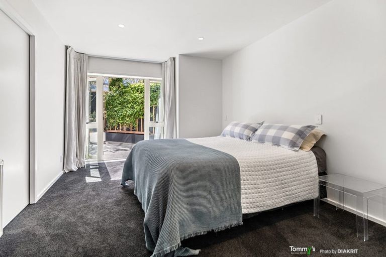 Photo of property in 35b Hobson Crescent, Thorndon, Wellington, 6011