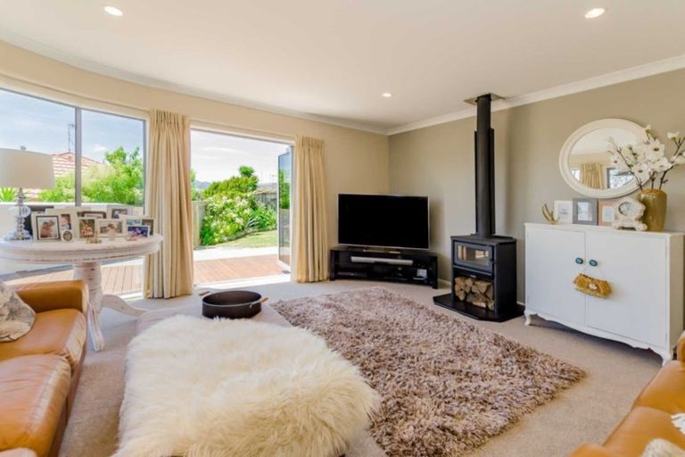 Photo of property in 12 Murray Court, Paraparaumu Beach, Paraparaumu, 5032