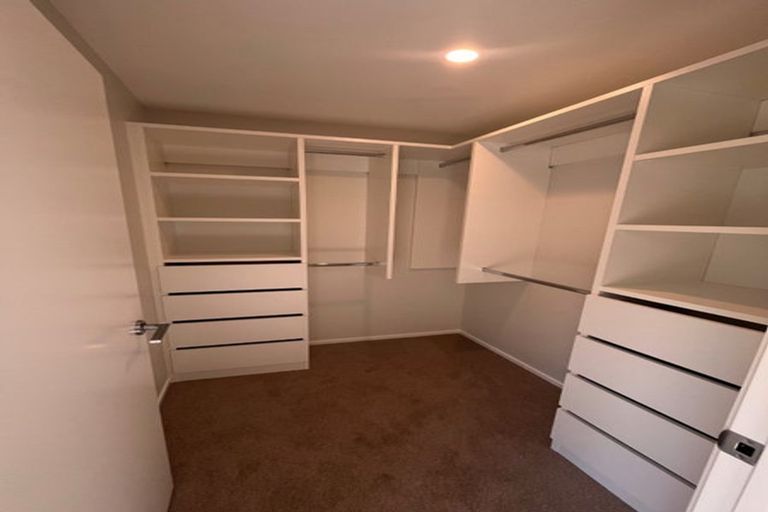 Photo of property in 100 Waipunahau Road, Waikanae, 5036