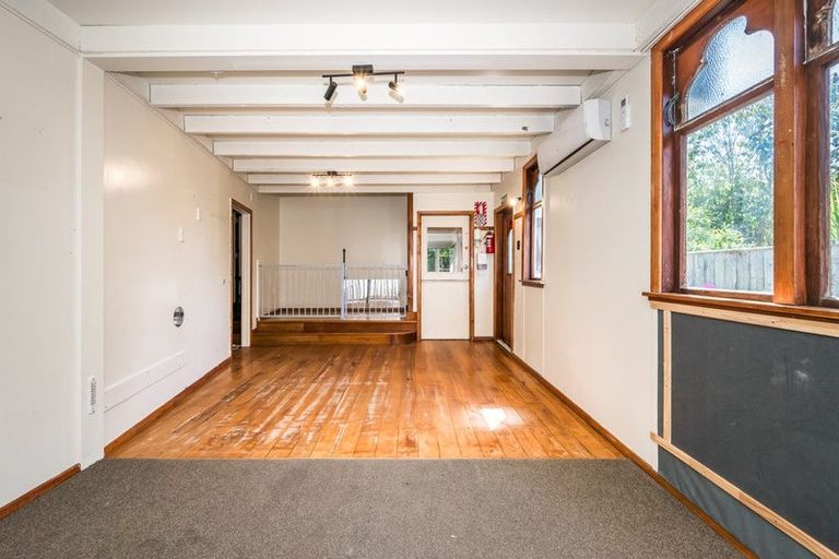 Photo of property in 9 Glen Road, Raumati South, Paraparaumu, 5032