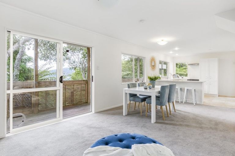 Photo of property in 21 Shetland Street, Glen Eden, Auckland, 0602