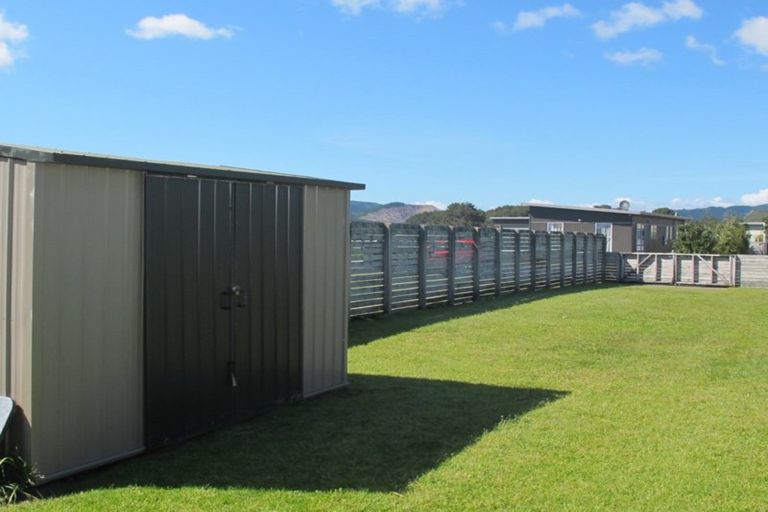 Photo of property in 115 Ngaio Drive, Matarangi, Whitianga, 3592