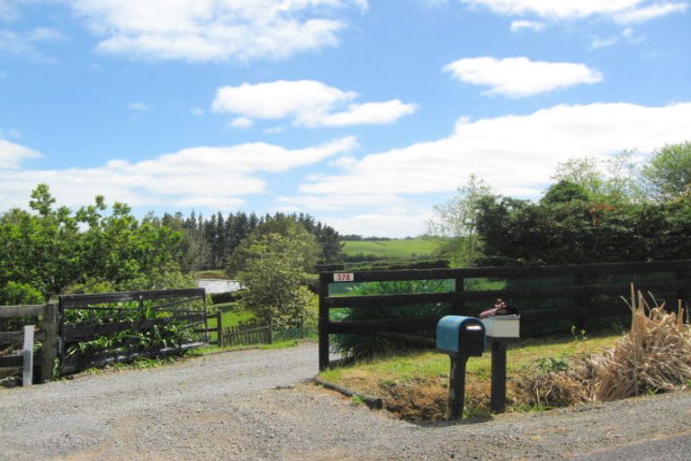 Photo of property in 570 Pinnacle Hill Road, Bombay, 2675