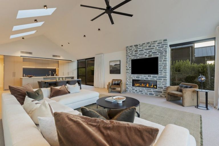 Photo of property in Kawarau Heights, 77 Kawarau Heights Boulevard, Lake Hayes, Queenstown, 9304
