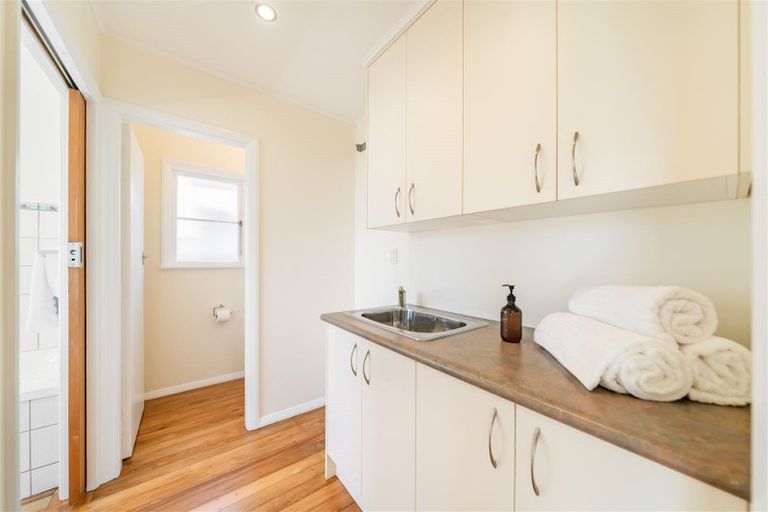 Photo of property in 28 Kashmir Avenue, Clouston Park, Upper Hutt, 5018