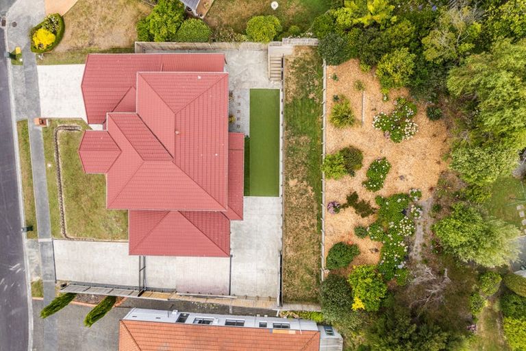 Photo of property in 14 Bowman Place, Whitby, Porirua, 5024