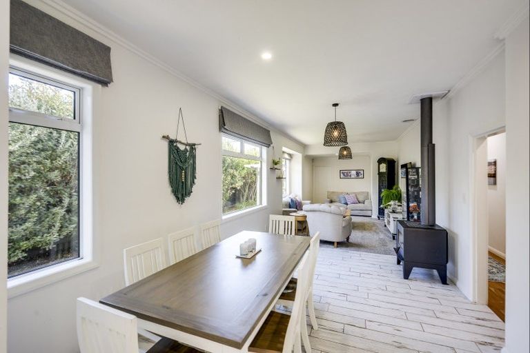 Photo of property in 1 Jervois Road, Jervoistown, Napier, 4112