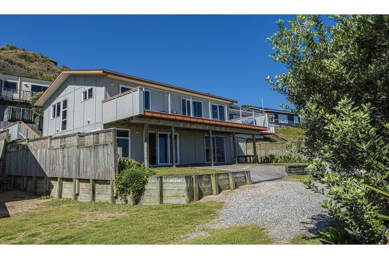 Photo of property in 19 Ocean Close, Te Kopuru, Dargaville, 0371