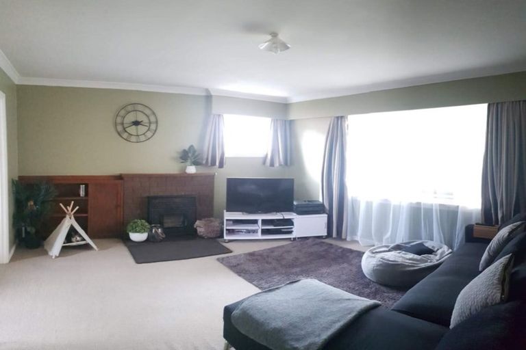Photo of property in 4 Alton Place, Hokowhitu, Palmerston North, 4410