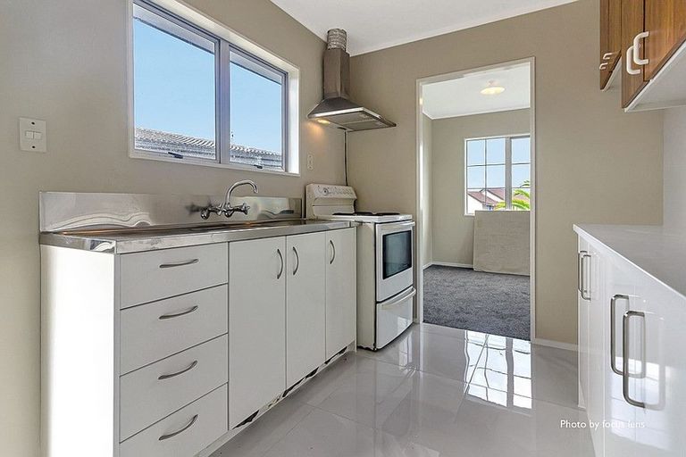 Photo of property in 22 Greenstone Place, Clover Park, Auckland, 2019