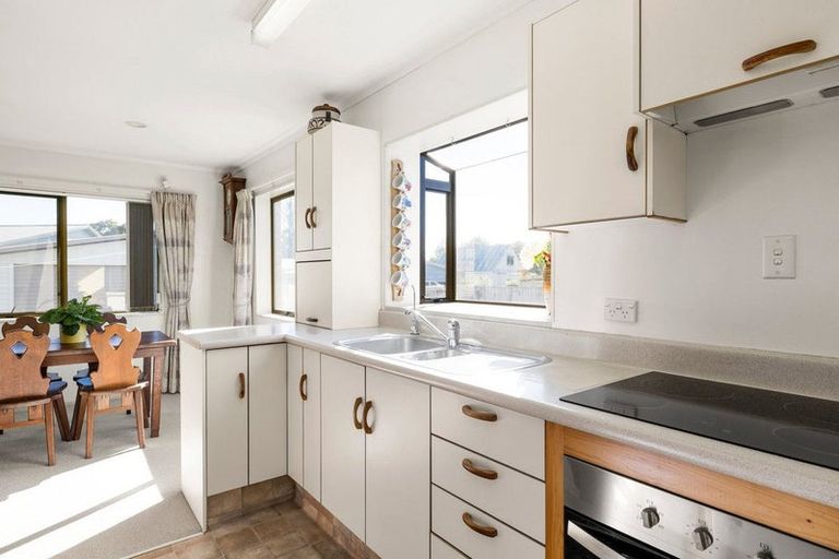 Photo of property in 27 Arnold Street, Leamington, Cambridge, 3432