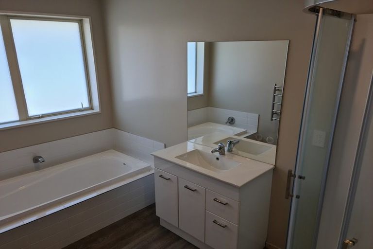 Photo of property in 6 Bounty Street, Bryndwr, Christchurch, 8053