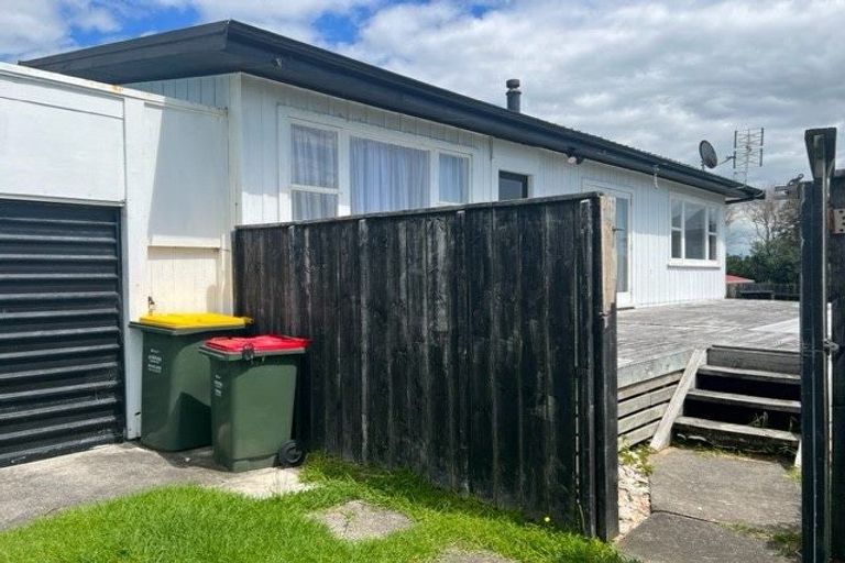 Photo of property in 126 Pukehina Parade, Pukehina, Te Puke, 3189
