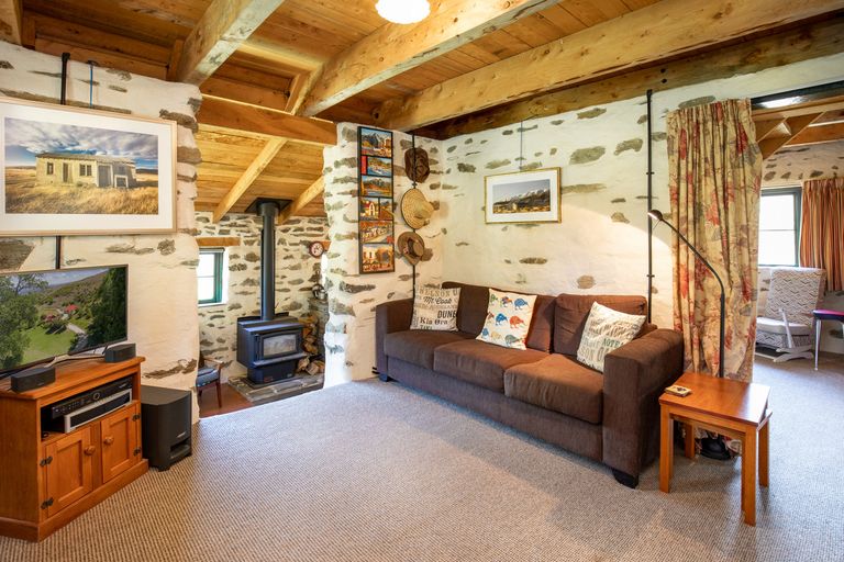 Photo of property in 443a Waikerikeri Vly Road, Waikerikeri, Alexandra, 9391