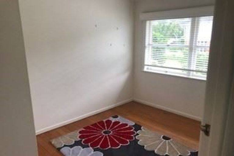 Photo of property in 6/19 Lake Pupuke Drive, Takapuna, Auckland, 0622