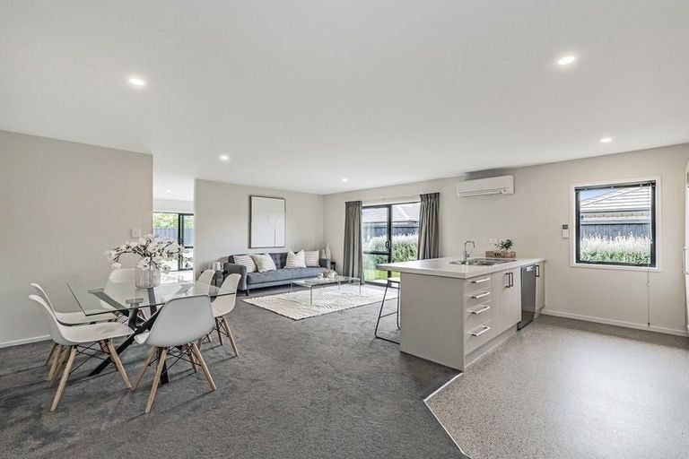 Photo of property in 34 Wallingford Crescent, Rolleston, 7615