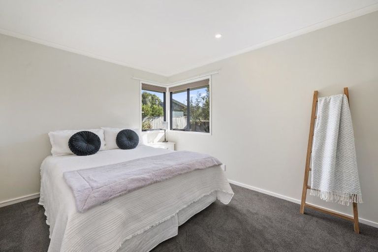 Photo of property in 14 Lakemere Way, Kinloch, Taupo, 3377