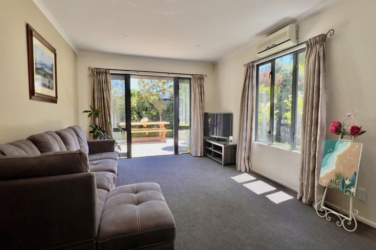 Photo of property in 22a Trafford Street, Harewood, Christchurch, 8051