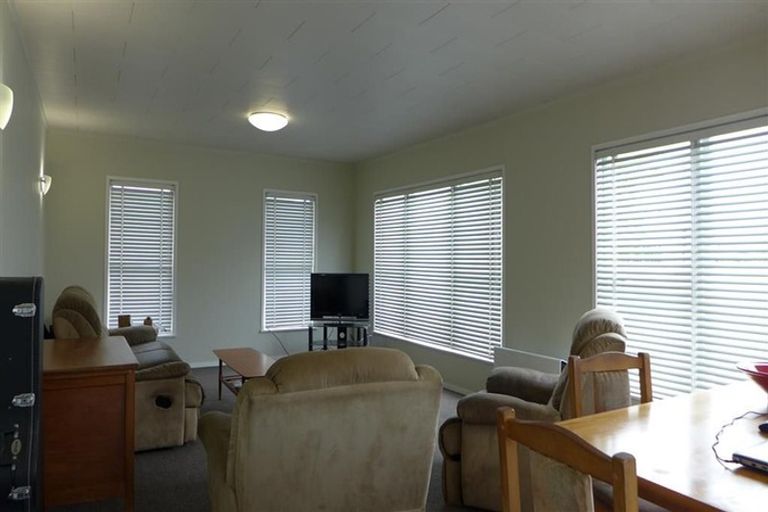 Photo of property in 10 Titoki Avenue, Mangere Bridge, Auckland, 2022