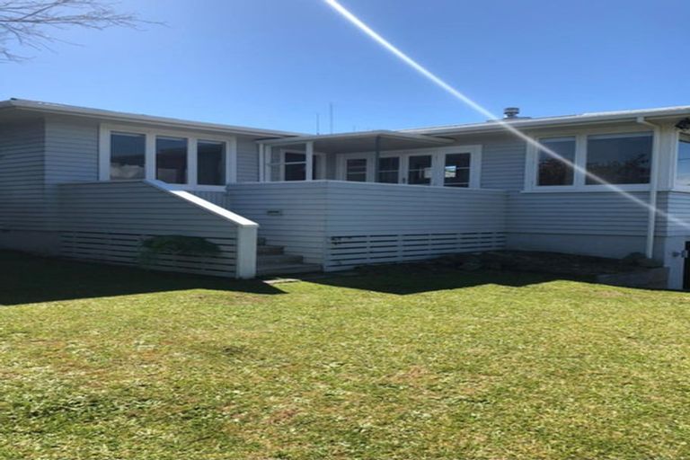 Photo of property in 62 Kingswood Road, Brookfield, Tauranga, 3110
