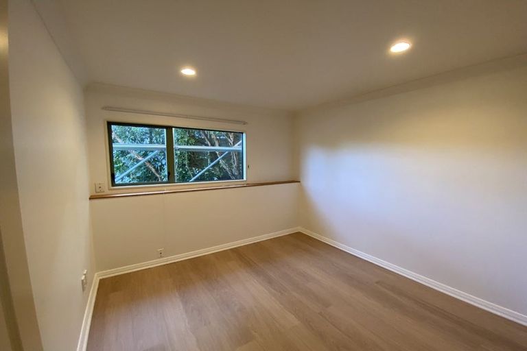 Photo of property in 9a Gavaskar Place, Khandallah, Wellington, 6035