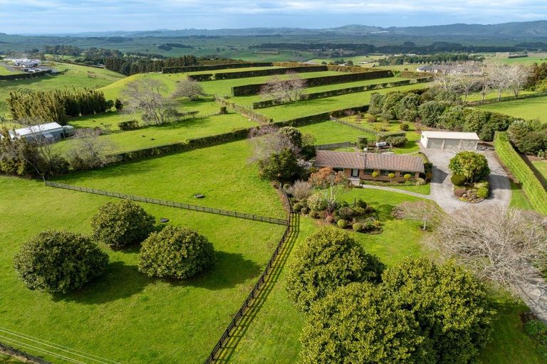 Photo of property in 467 Bald Hill Road, Waiuku, 2681