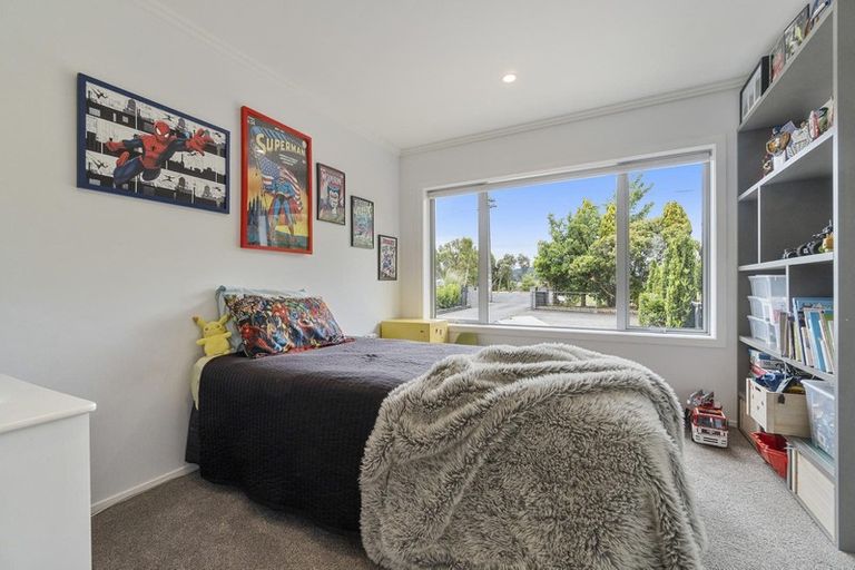 Photo of property in 395 Main Road, Huapai, Kumeu, 0810