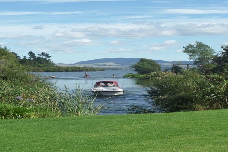 Photo of property in 1420 Hamurana Road, Mourea, Rotorua, 3074