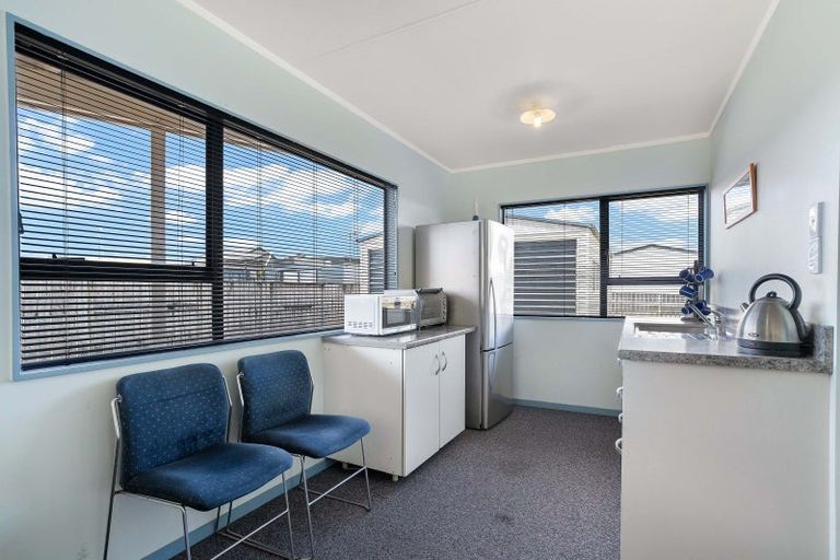 Photo of property in 112 Hampton Road, Whangamata, 3620