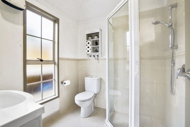 Photo of property in 18 Roderick Place, Rototuna, Hamilton, 3210