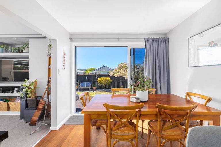 Photo of property in 101 Effingham Street, North New Brighton, Christchurch, 8083