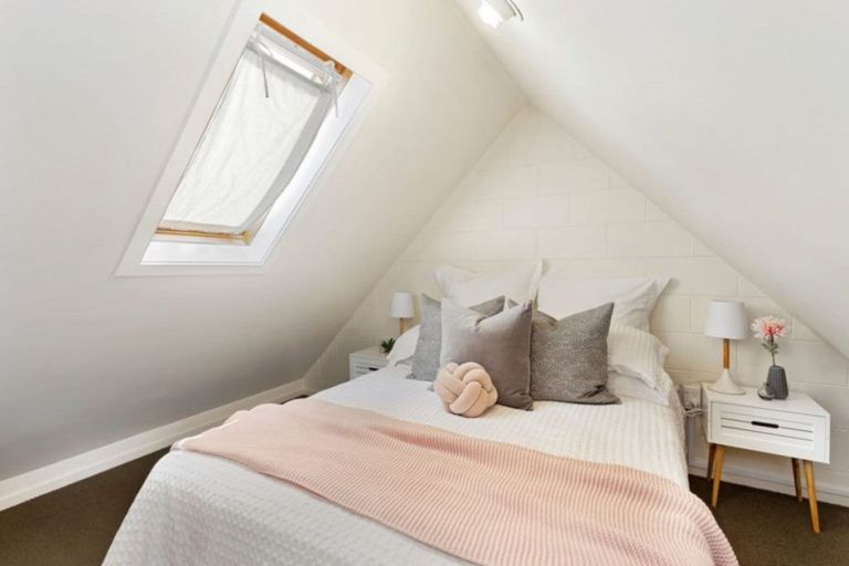 Photo of property in 17a Albany Street, Gore, 9710