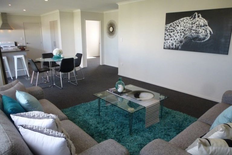 Photo of property in 124a Main Road, Redcliffs, Christchurch, 8081