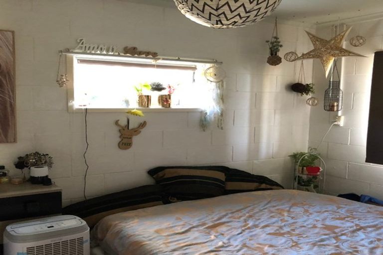 Photo of property in 9 Lockesley Place, Onerahi, Whangarei, 0110