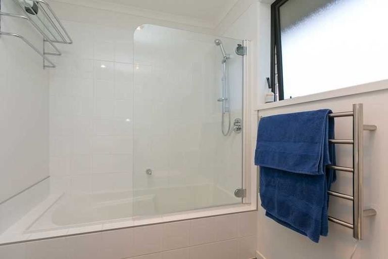 Photo of property in 50b Wills Road, Bell Block, New Plymouth, 4312