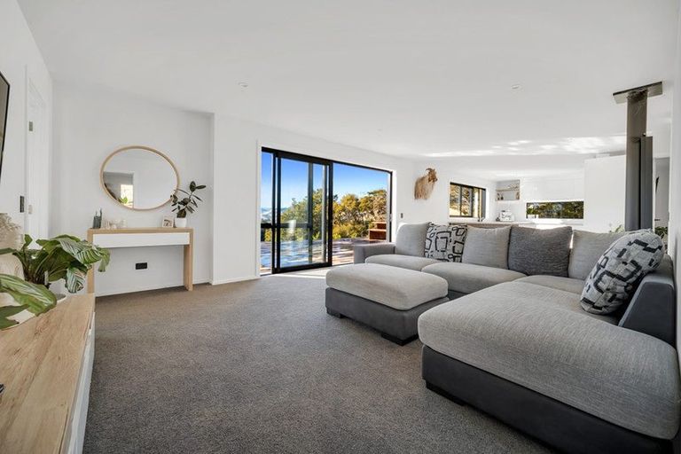 Photo of property in 64 Golf Road, Wakefield, 7025