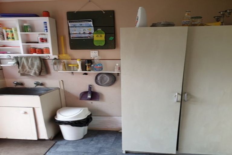 Photo of property in 1214 Jellicoe Street, Mayfair, Hastings, 4122