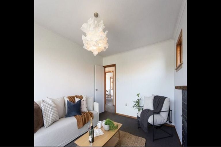 Photo of property in 11 Estuary Road, New Brighton, Christchurch, 8061