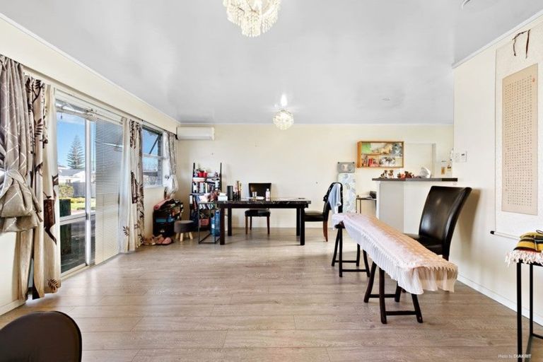 Photo of property in 1/5 Royal Arch Place, Rosehill, Papakura, 2113