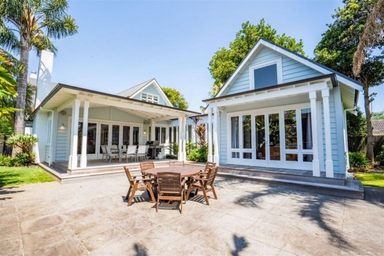 Photo of property in 27 Mains Avenue, Kensington, Whangarei, 0112