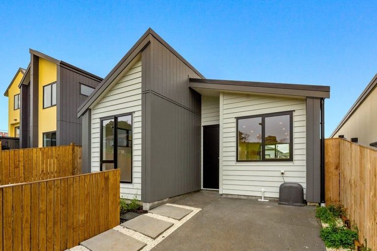 Photo of property in 5 Oopunga Road, Pukekohe, 2120
