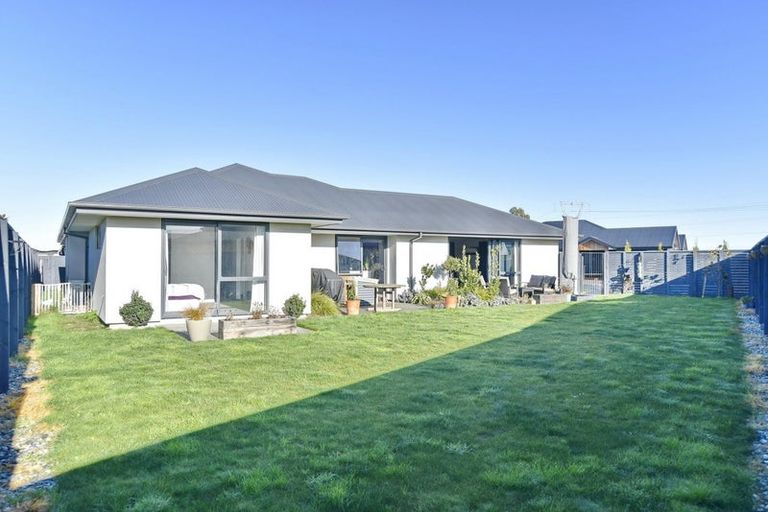 Photo of property in 5 Clarendon Place, Rangiora, 7400
