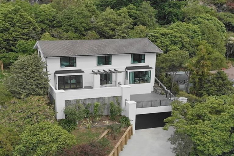 Photo of property in 68 Landsdowne Terrace, Cashmere, Christchurch, 8022