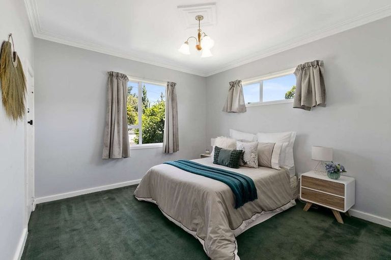 Photo of property in 140 Main Road, Wainuiomata, Lower Hutt, 5014