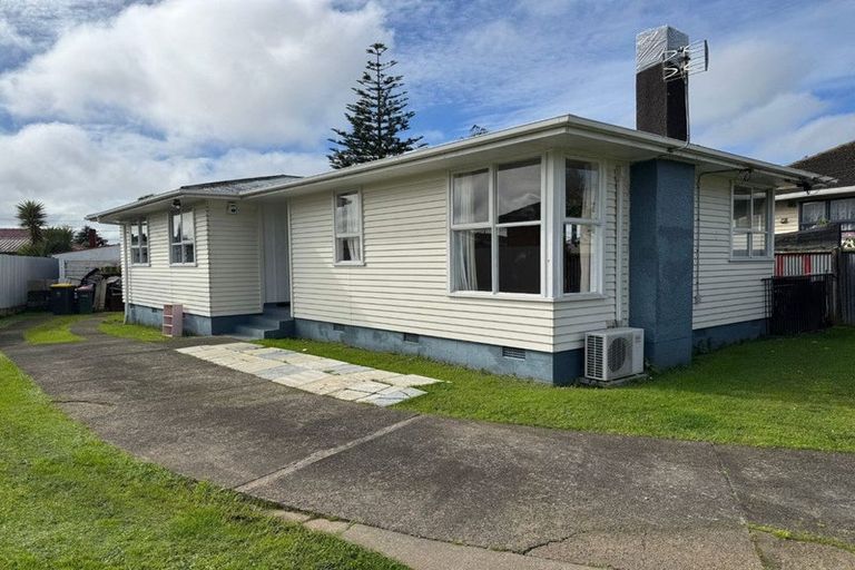Photo of property in 21 Steven Street, Mangere East, Auckland, 2024