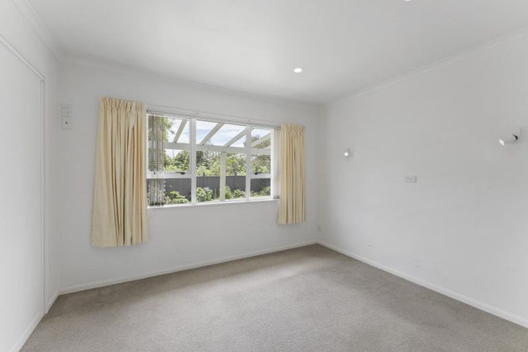 Photo of property in 14 Millwood Place, Silverstream, Upper Hutt, 5019